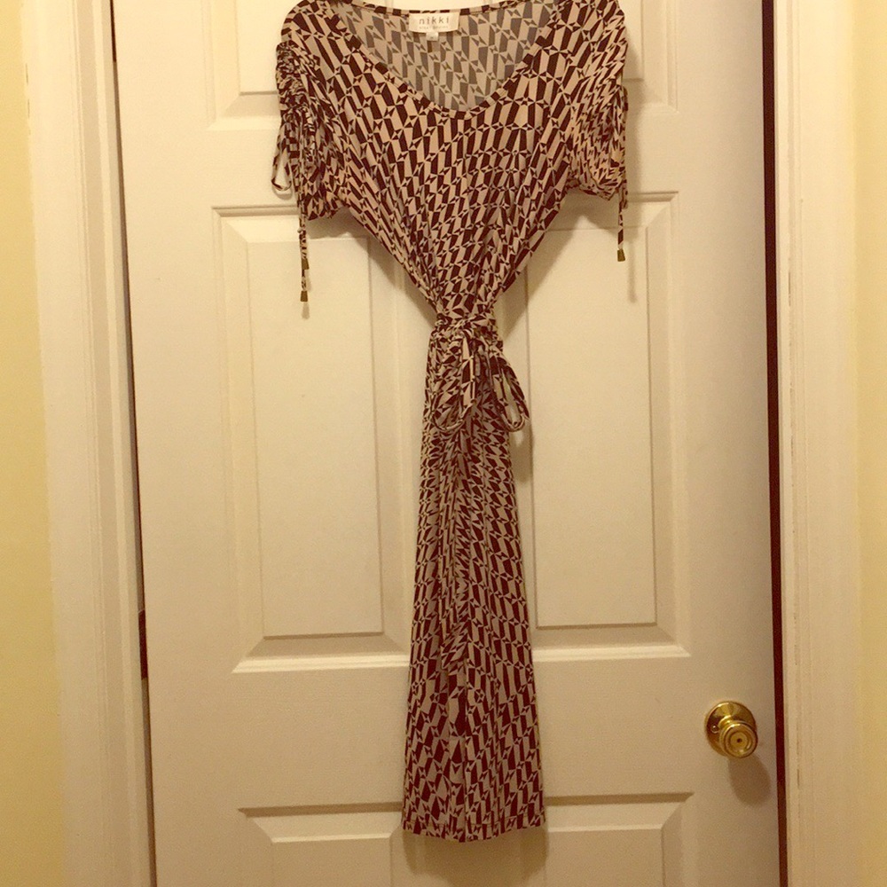 Graphic print cream and black dress